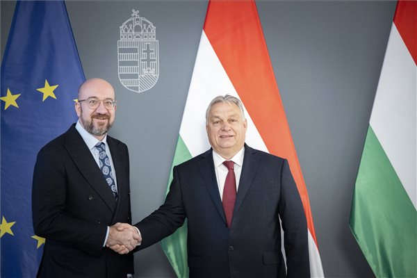 Orbán Viktor az Európai Tanács elnökével tárgyalt