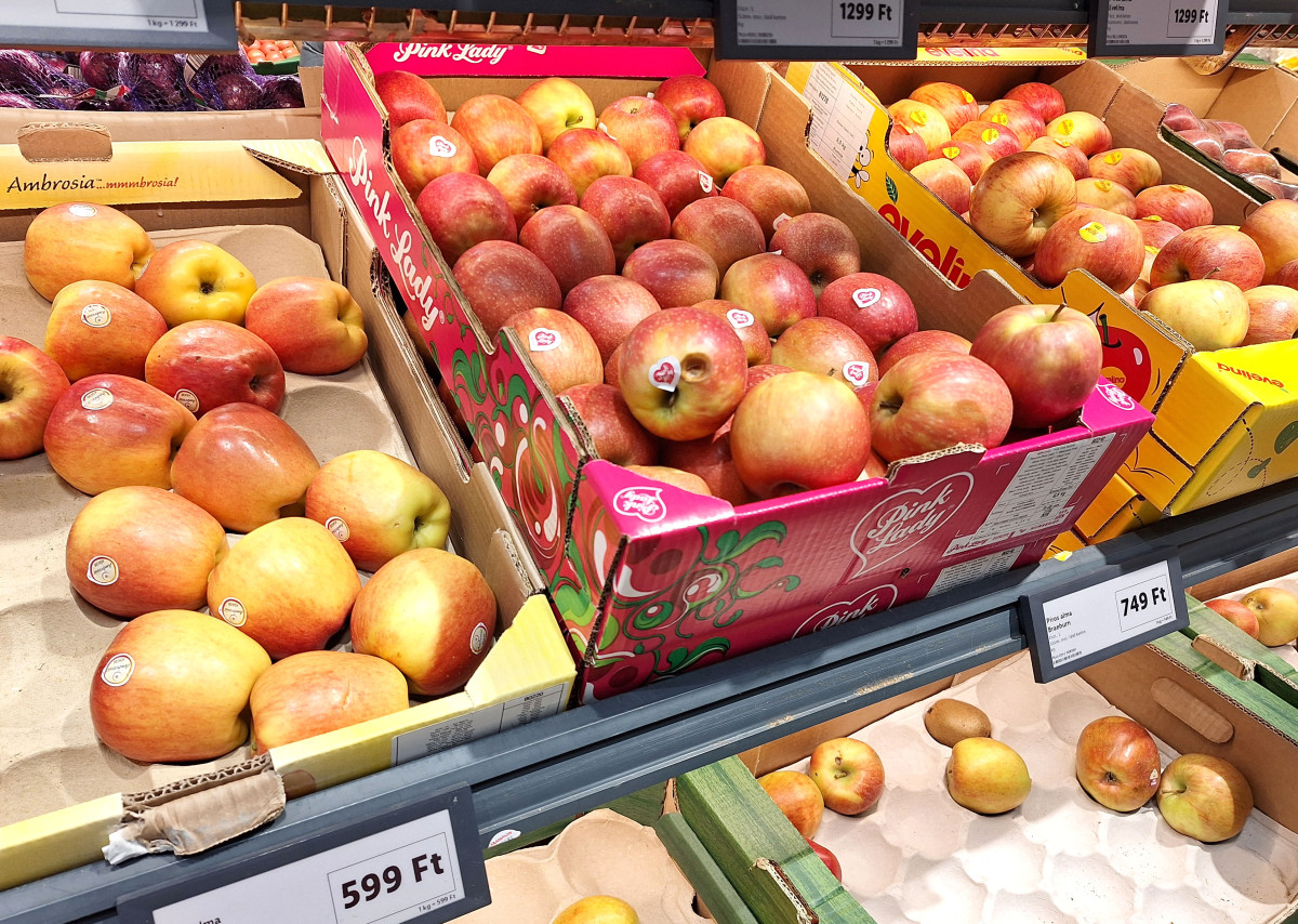 Szeged, drága az alma, alma, drága, infláció, gyümölcs, import, Lidl